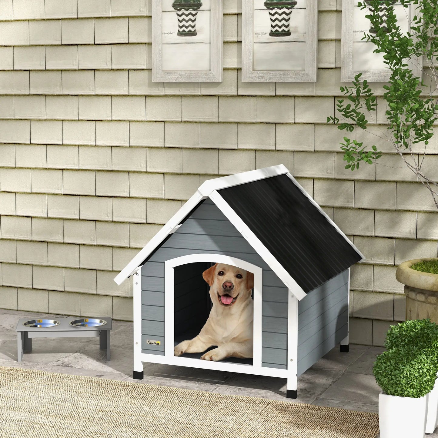 Niche pour chien extérieure en bois de sapin